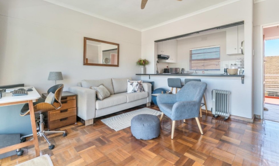 To Let 1 Bedroom Property for Rent in Three Anchor Bay Western Cape